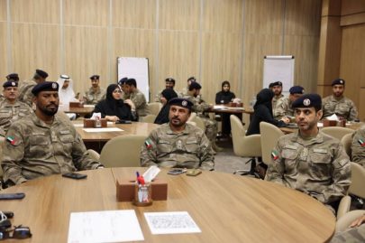 شرطة أبوظبي تنظم جلسة عصف ذهني لتوظيف وكلاء الذكاء الاصطناعي