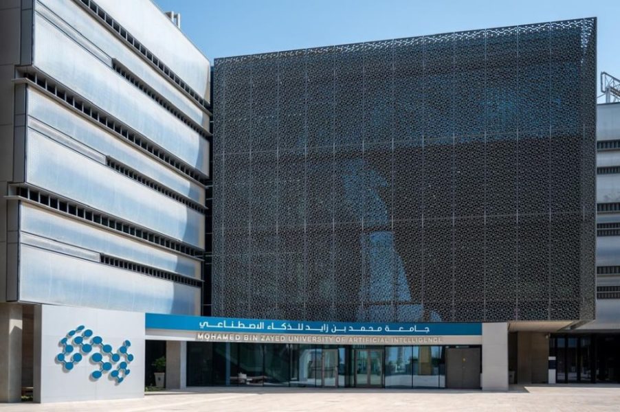 الإمارات.. ذكاء اصطناعي يتعلم التحدث بلهجات العرب