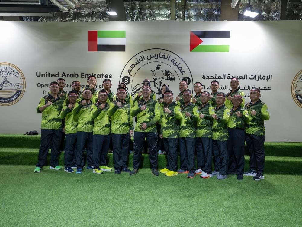 المستشفى الإماراتي العائم في العريش يحتفل بالذكرى الـ 81 لاستقلال إندونيسيا