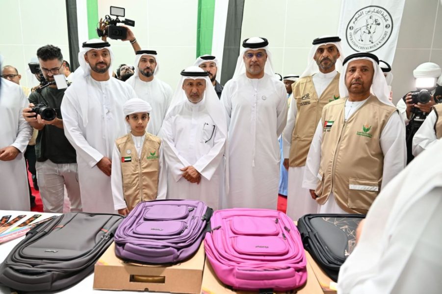 “الشارقة الخيرية” و”الفارس الشهم 3″ تطلقان حملة “بالعلم نرتقي” لدعم قطاع التعليم في غزة
