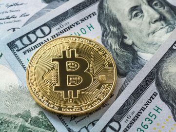 استقرار الذهب والدولار وارتفاع العملات المشفرة