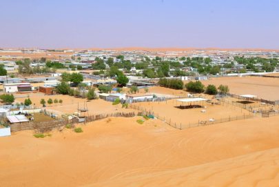 بلدية العين تمهل مستفيدي العزب ثلاثة أشهر لبدء الاستغلال