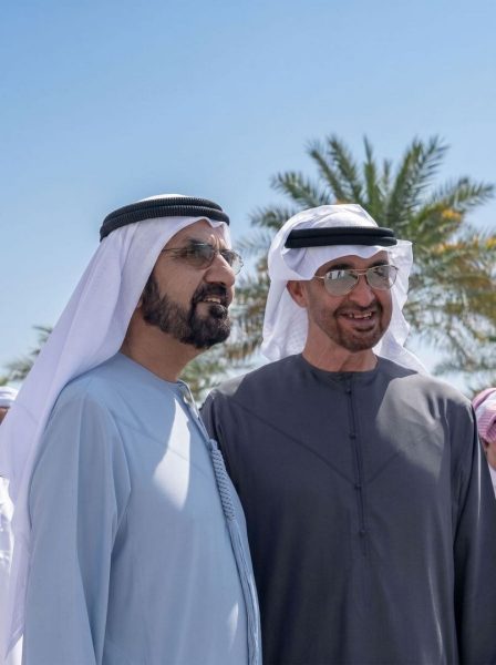 محمد بن راشد يطلق الجزء الثاني من كتاب علمتني الحياة تحت عنوان ” الرسائل “