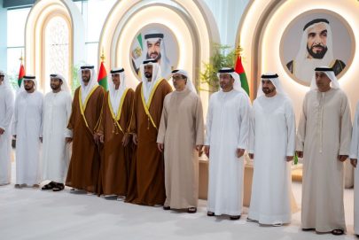 منصور بن زايد يحضر أفراح الشامسي والسالمي