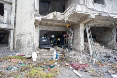 فريق البحث والإنقاذ الإماراتي يكثف جهوده الإنسانية في نيبال وينجح في العثور على 6 مفقودين