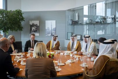 رئيس الدولة: الإمارات حريصة منذ تأسيسها على بناء جسور التواصل والتعاون مع دول العالم