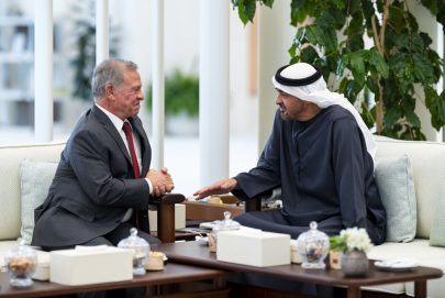 رئيس الدولة وملك الأردن يبحثان علاقات البلدين والتطورات الإقليمية