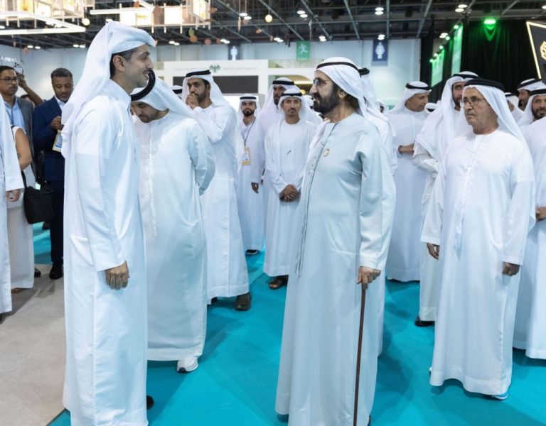محمد بن راشد: الإمارات تواصل ترسيخ مكانتها مركزاً عالمياً للسفر والسياحة