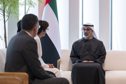 ولي عهد أبوظبي يبحث مع رئيس مجلس إدارة مجموعة “سيتي جروب” المصرفية فرص تعزيز التعاون