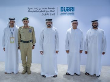 ‏حمدان بن محمد يكرّم الجهات الحكومية وشبه الحكومية والخاصة الأكثر دعماً لبرنامج المورّد الإماراتي
