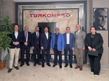 رأس الخيمة تفتح آفاق التعاون أمام أكثر من 100 ألف شركة تركية