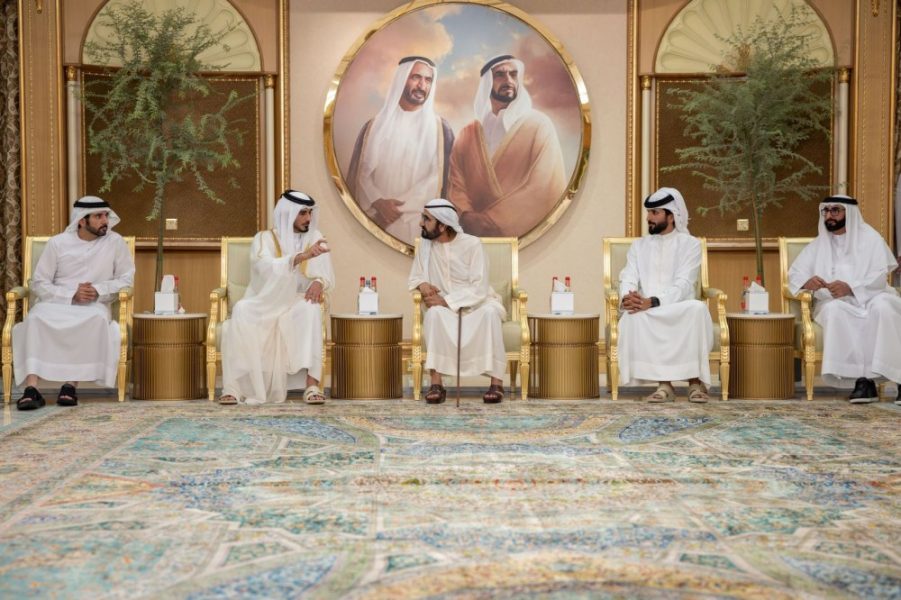 محمد بن راشد يتقبّل التعازي في وفاة أحمد بن راشد لليوم الثاني على التوالي
