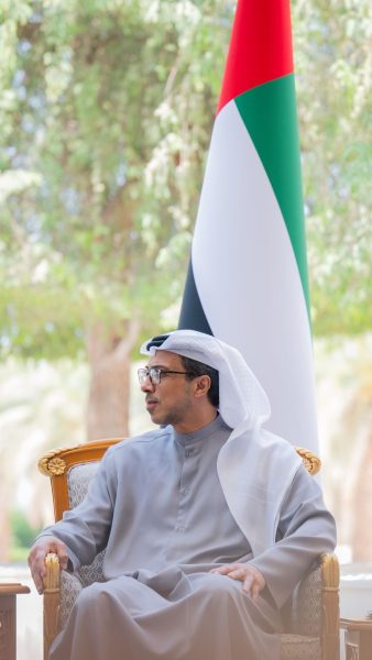 منصور بن زايد يستقبل وزير العدل الأردني