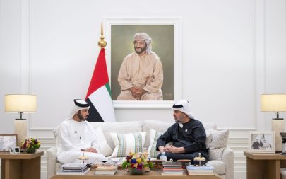 حمدان بن زايد يستقبل زايد بن حمد.. ويطلع على جهود مكافحة المخدرات وتطوير قطاع الخيول العربية