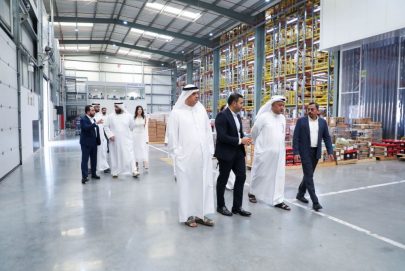 غرفة الشارقة تعزز تنافسية القطاع الخاص وتدعم توسع الشركات في الأسواق الإقليمية والدولية