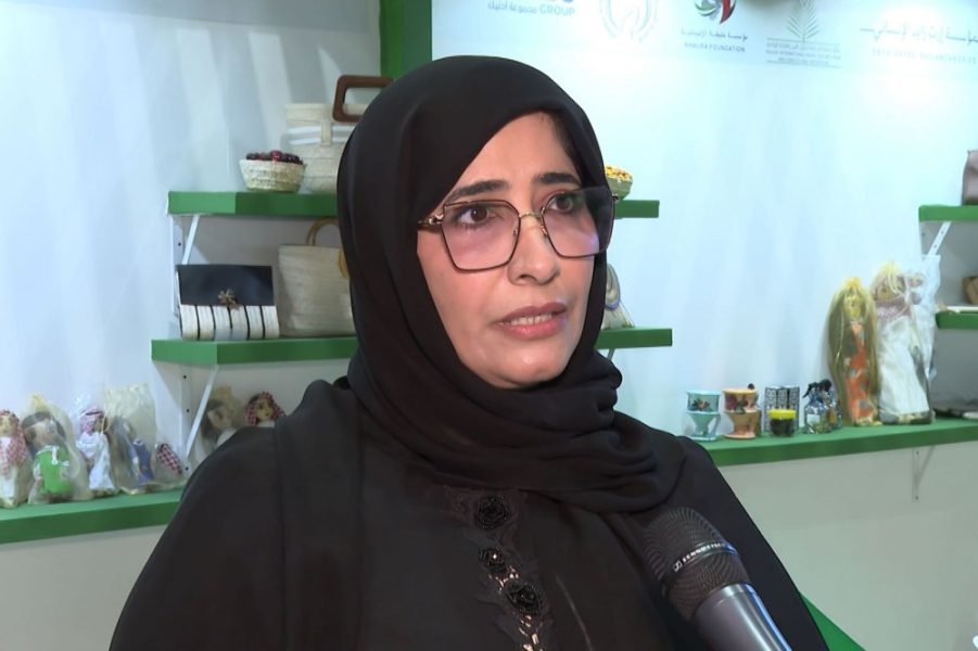 حضور لافت للمرأة الإماراتية في معرض أبوظبي للتمور لدعم استدامة القطاع ونموه الاقتصادي