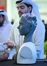 “قمة ومعرض أبوظبي للذكاء الاصطناعي” تستعرض الموجة القادمة من تقنيات الروبوتات وتطوير المواهب