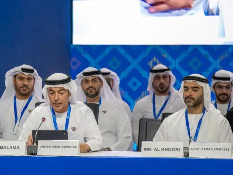 محافظ المركزي: الإمارات نموذج للمرونة عبر التنويع والاستثمار