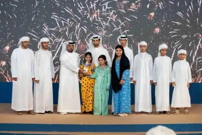 تتويج الفائزين بمسابقات مهرجان الظفرة للتمور