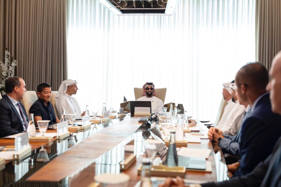 ‏طحنون بن زايد يترأس الاجتماع الثالث لمجلس إدارة شركة “إم جي إكس” لعام 2026