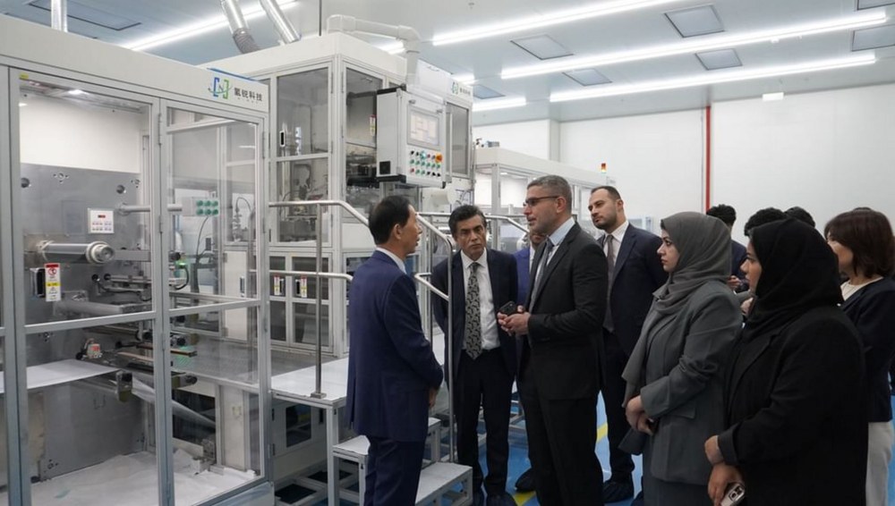 وفد إماراتي يختتم زيارة إلى الصين لبحث شراكات استراتيجية في الطاقة والتقنيات المتقدمة والنقل المستدام