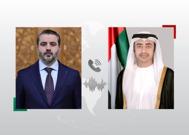 عبدالله بن زايد ووزير الخارجية السوري يبحثان هاتفياً المستجدات الإقليمية