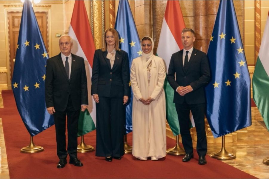 ‏نيابة عن رئيس الدولة.. نورة الكعبي تحضر مراسم إحياء الذكرى السبعين للثورة المجرية عام 1956
