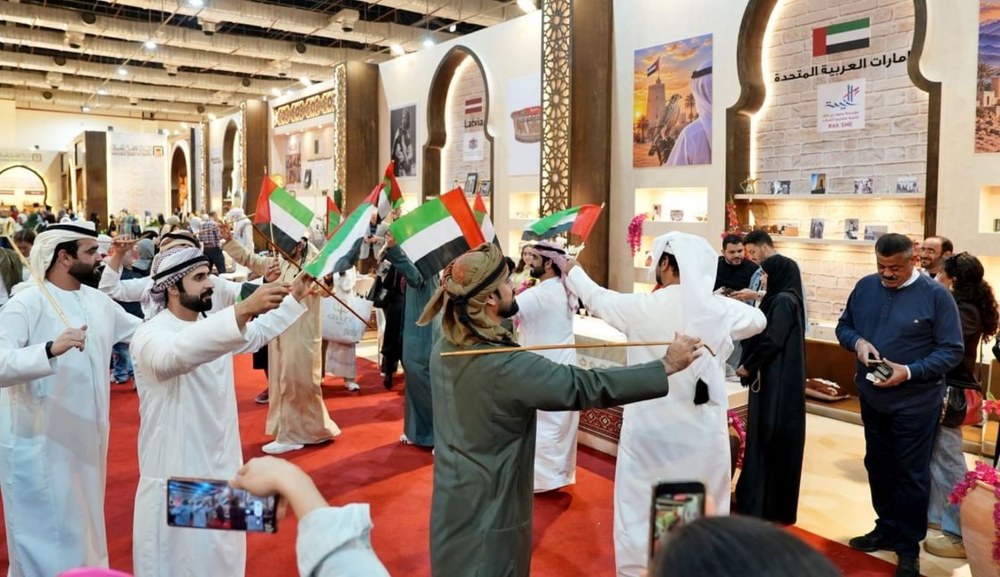الجناح الإماراتي يستقطب زوار معرض “تراثنا 2026” في القاهرة
