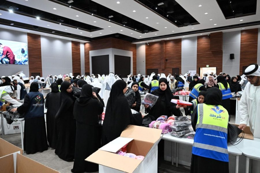 وقف “سعيد بن زايد” يرفد “الفارس الشهم 3” بـ 10 آلاف حقيبة ضمن مبادرة “كسوة الشتاء” لغزة